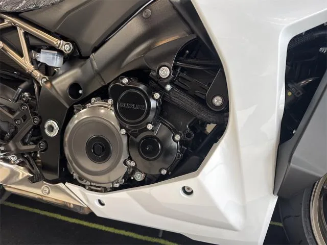 Suzuki GSX-S1000GT 2026 — миниатюра 5