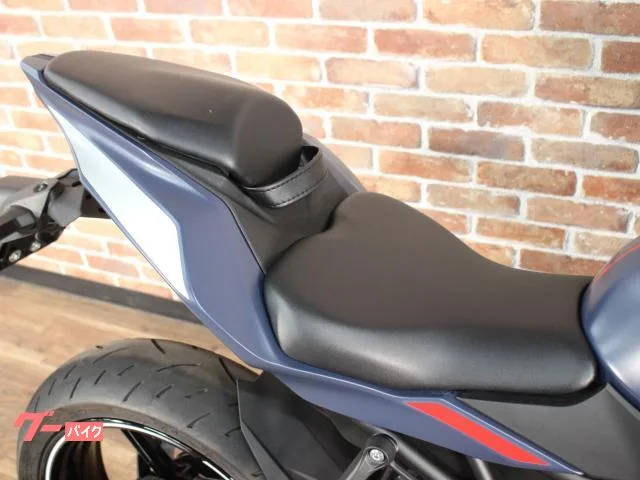 Kawasaki Ninja ZX-25R SE ABS 2022 — миниатюра 3