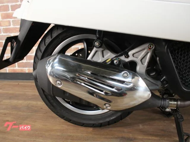 VESPA GTS 150 ETC USB2 2022 — миниатюра 3