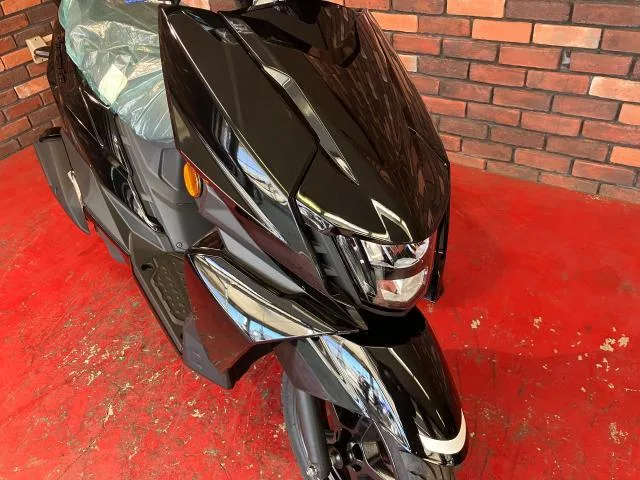 Suzuki 125 2026 — миниатюра 3