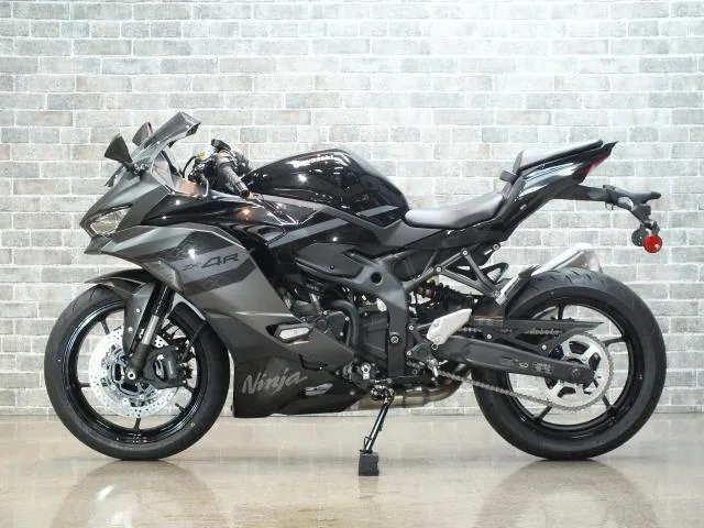 Kawasaki Ninja ZX-4R SE 2026 — миниатюра 4