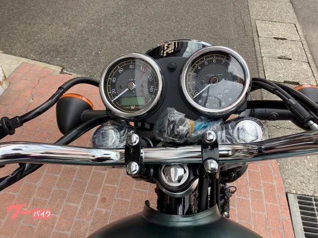 Kawasaki W230 2026 8BK-BJ230A / 2026 — миниатюра 2
