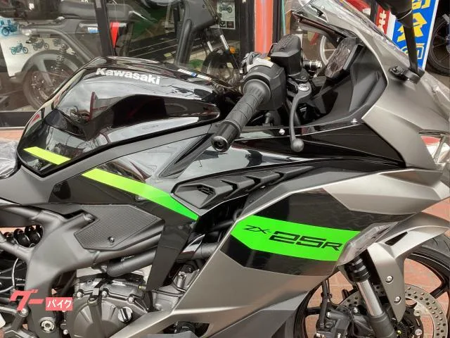 Kawasaki Ninja ZX-25R SE 2026 8BK-ZX250H 2026 — миниатюра 4