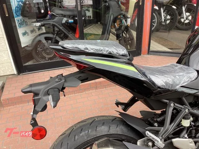 Kawasaki Ninja ZX-25R SE 2026 8BK-ZX250H 2026 — миниатюра 5