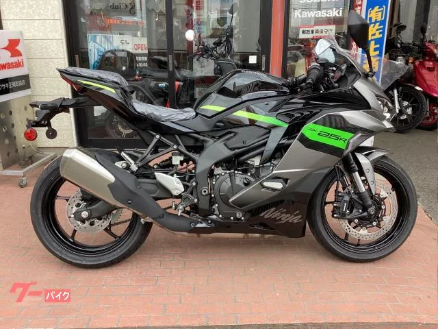 Kawasaki Ninja ZX-25R SE 2026 8BK-ZX250H 2026 — фото 1, купить с доставкой в Москву