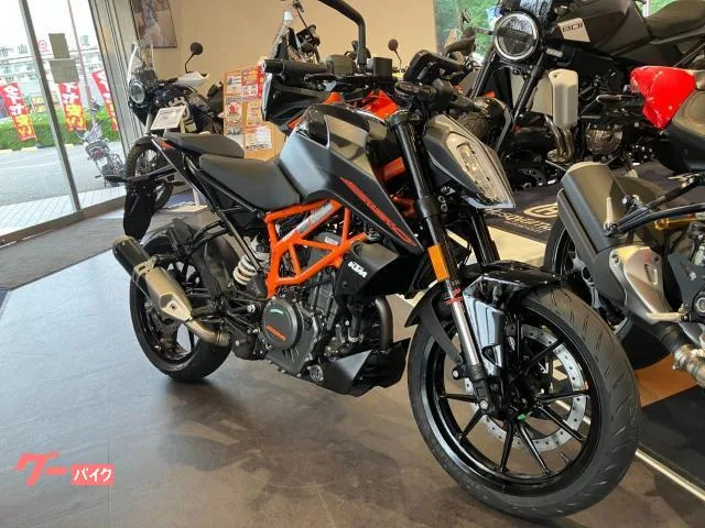 KTM 390 2023 — миниатюра 2