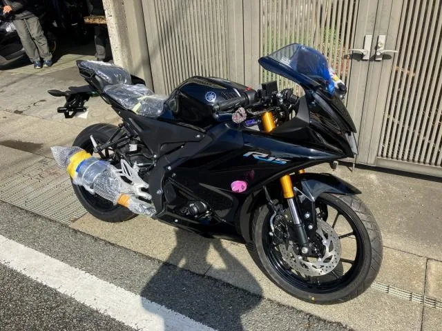 Yamaha YZF-R15 2026 — миниатюра 2