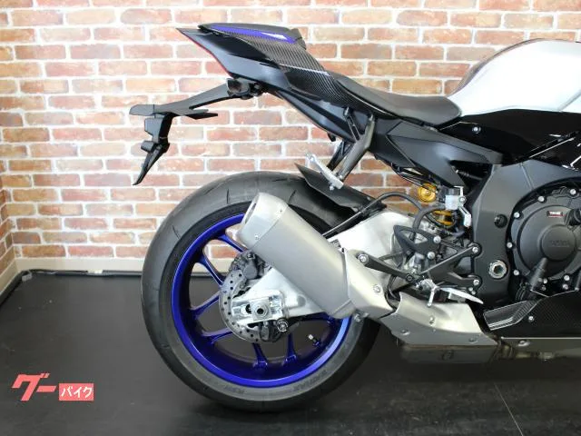 Yamaha YZF-R1M 2022 — миниатюра 4
