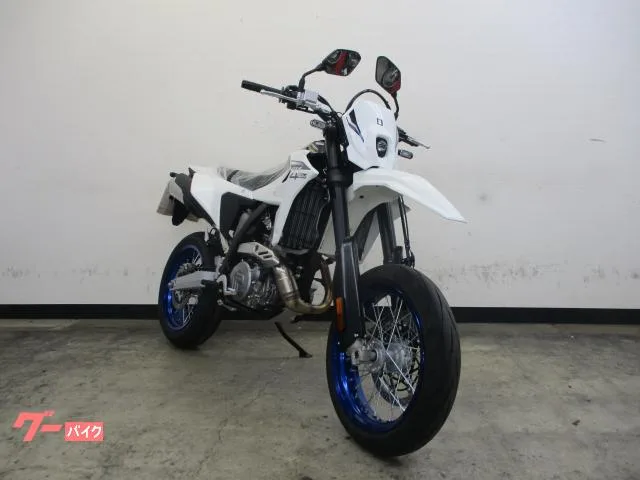 Suzuki DR-Z4SM M5 2025 — миниатюра 2