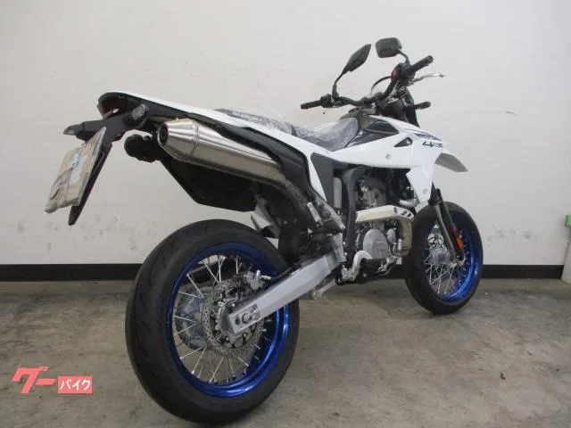 Suzuki DR-Z4SM M5 2025 — миниатюра 3