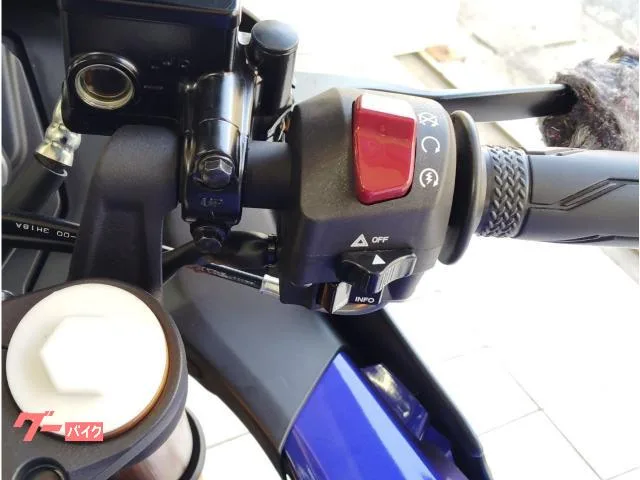 Yamaha YZF-R15 C 2023 — миниатюра 5