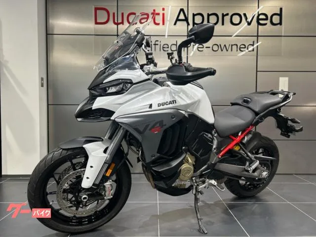 DUCATI V4S 2025 — миниатюра 2