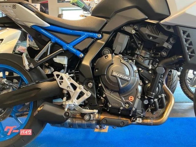 Suzuki GSX-8S 2023 M3 GSX800RQM3 ETC2.0 2023 — миниатюра 4