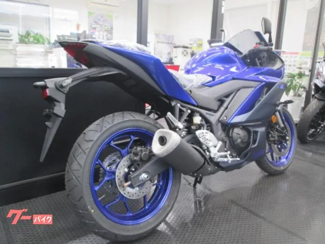 Yamaha YZF-R25 2022 — миниатюра 3
