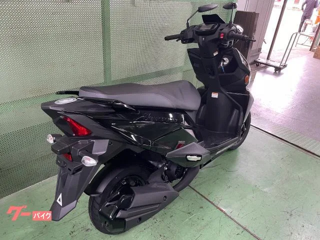 Suzuki 125 2026 — миниатюра 3