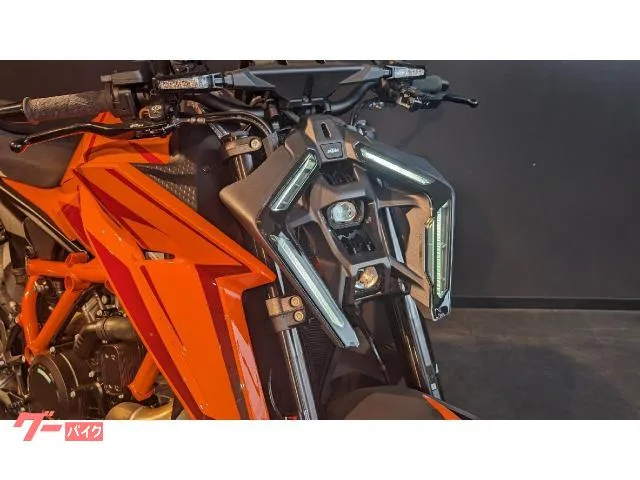 KTM 1390 R 2024 — миниатюра 2