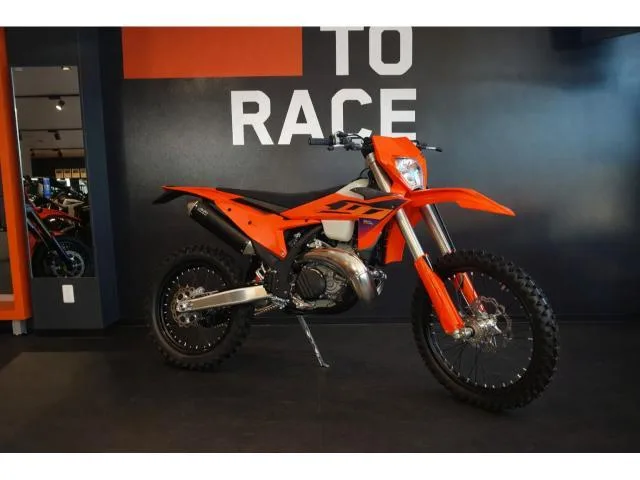 KTM 250XC-W 2026 — фото 1, купить с доставкой в Москву