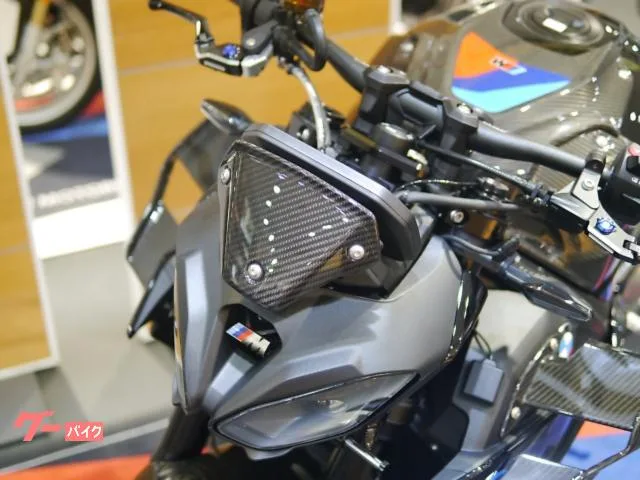 BMW M1000R M M M Akrapovic 2025 — миниатюра 5