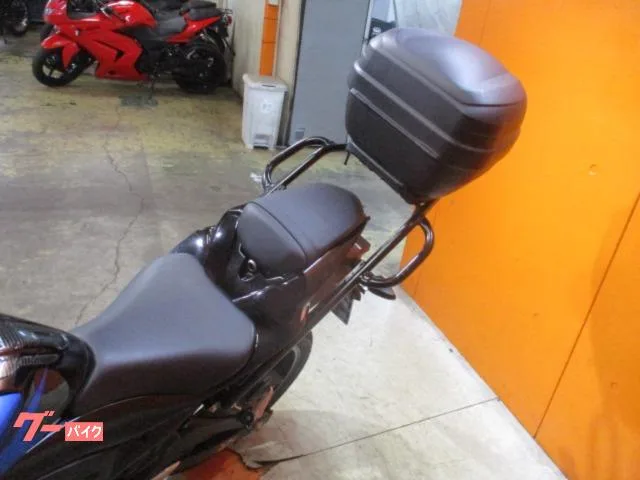 Suzuki GSX-S125 ABS 2023 DL32D BOX USB 2023 — миниатюра 4