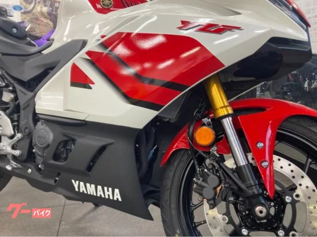 Yamaha YZF-R25 70th Anniversary Edition ABS 2026 2026 — миниатюра 2