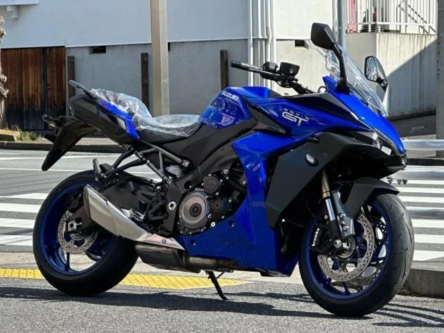 Suzuki GSX-S1000GT M6 ETC2.0 2026 — миниатюра 2