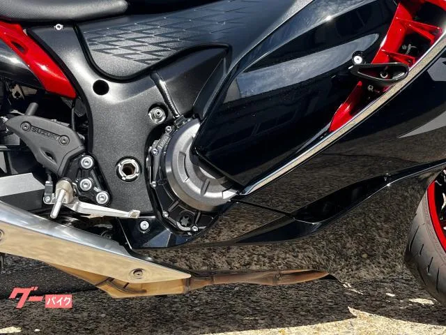 Suzuki (GSX1300R Hayabusa)YOSHIMURA 2024 — миниатюра 4