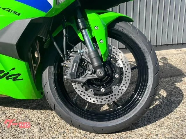 Kawasaki Ninja ZX-4RR/ABS/TFT // 2026 — миниатюра 5