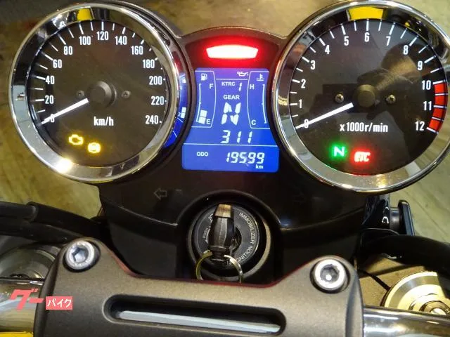 Kawasaki Z900RS ETC2.0 ABS 2024 — миниатюра 5