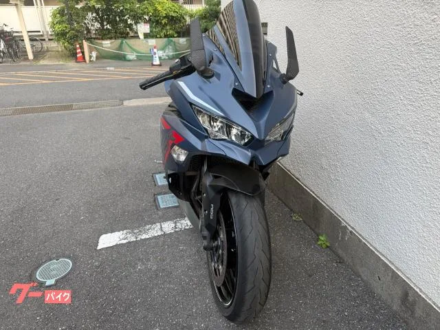 Kawasaki Ninja ZX-25R 2022 — миниатюра 3