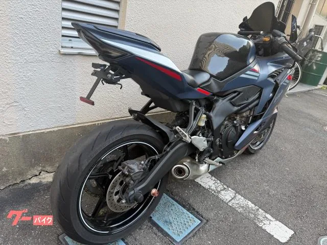 Kawasaki Ninja ZX-25R 2022 — миниатюра 4