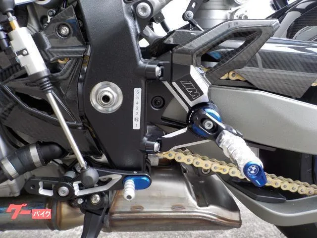 BMW M1000R 2026 — миниатюра 4