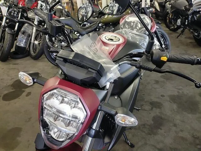 Suzuki GIXXER 250 2025 — миниатюра 5