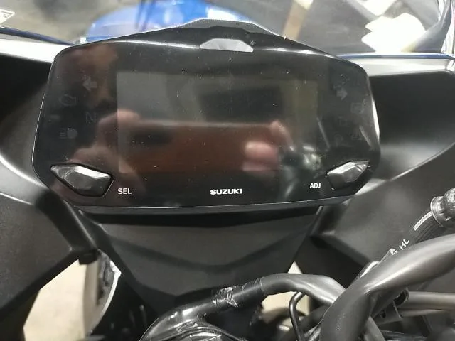 Suzuki GIXXER SF 250 M5 2025 — миниатюра 4