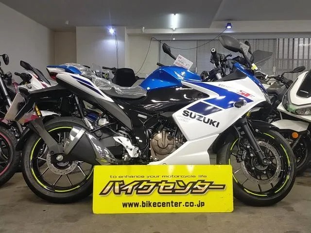 Suzuki GIXXER SF 250 M5 2025 — фото 1, купить с доставкой в Москву