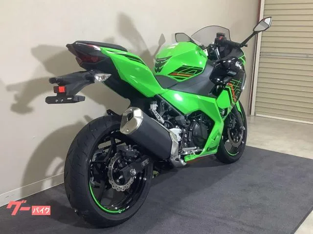 Kawasaki Ninja 400/ // 2023 — миниатюра 3