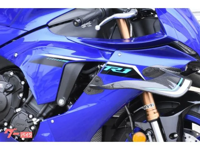 Yamaha YZF-R1 2026 — миниатюра 3