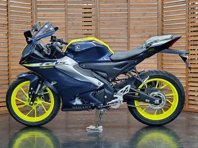 Yamaha YZF-R15 2023 9 2023 — миниатюра 5
