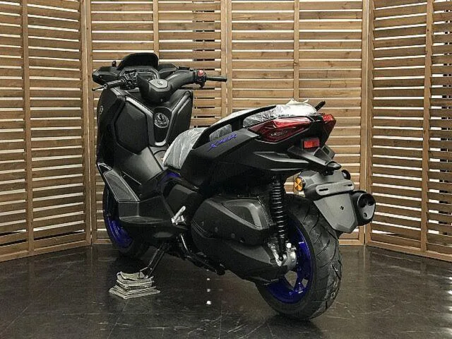 Yamaha X-MAX250 2025 — миниатюра 5