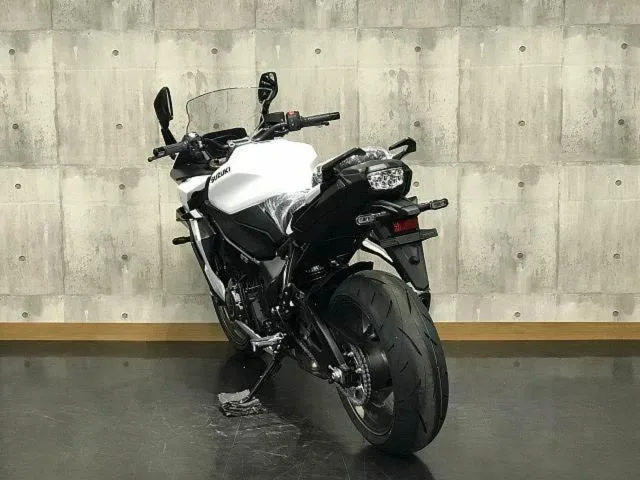 Suzuki GSX-S1000GT 2026 — миниатюра 5