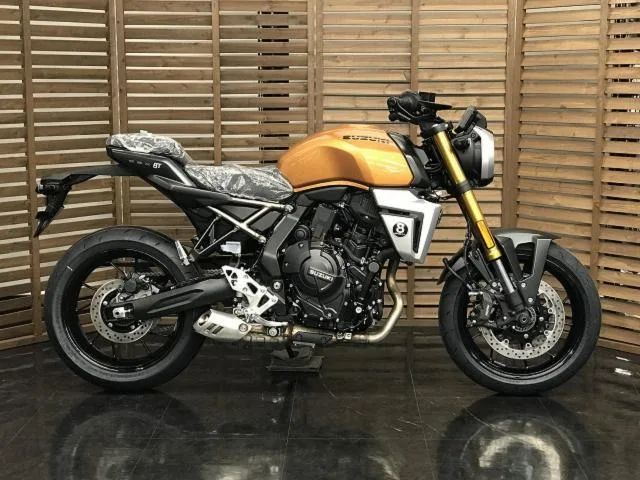 Suzuki GSX-8T 2026 — миниатюра 2