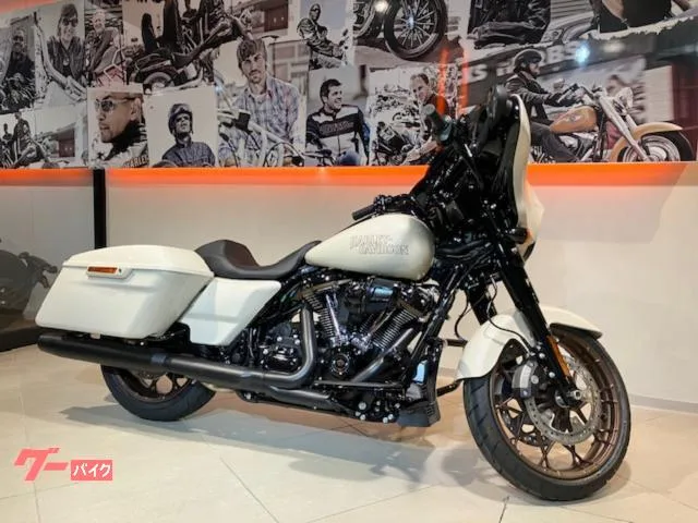 HARLEY-DAVIDSON FLHXST ST 2023 — миниатюра 5