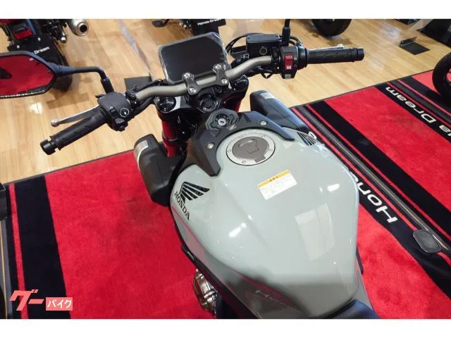 Honda CB650R E-Clutch 2025 — миниатюра 5