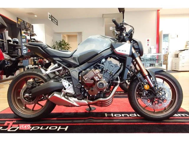 Honda CB650R E-Clutch 2025 — фото 1, купить с доставкой в Москву