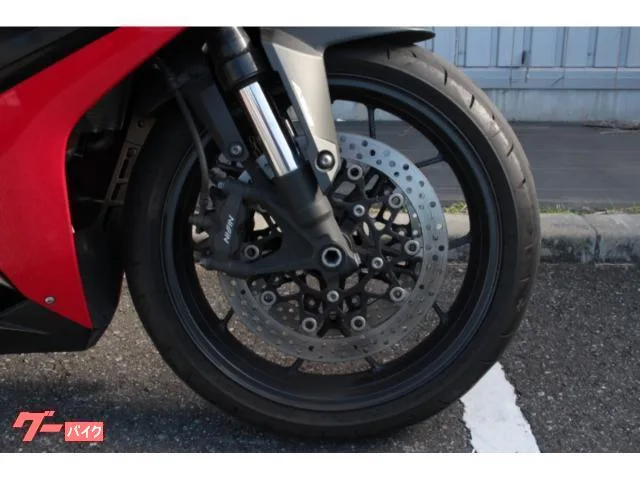 Honda CBR650R 2023 — миниатюра 3