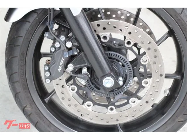 Honda CB1300Super Four 2023 — миниатюра 4