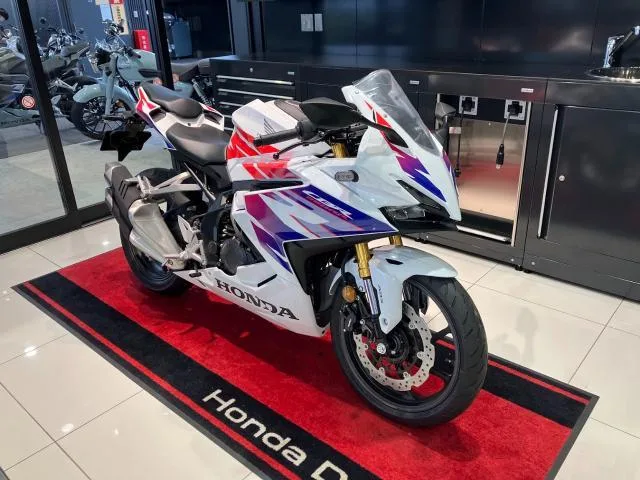 Honda CBR250RR ABS 8BK-MC51 2025 — миниатюра 2