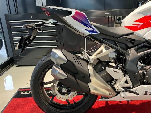 Honda CBR250RR ABS 8BK-MC51 2025 — миниатюра 5