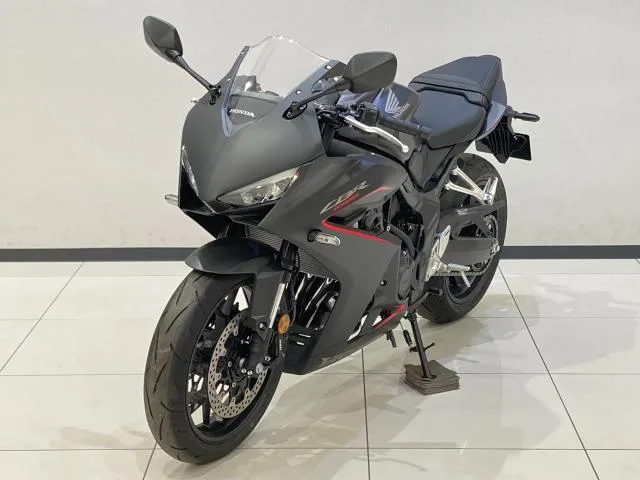 Honda CBR650R 2024 — миниатюра 4