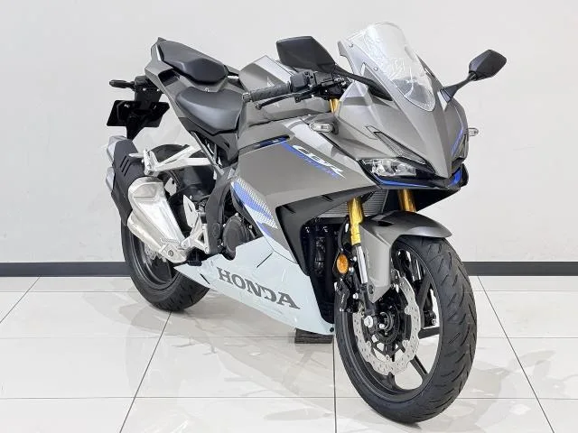 Honda CBR250RR 2025 2025 — миниатюра 2