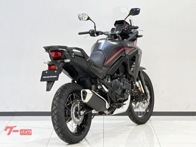 Honda XL750 E-Clutch ETC2.0 M 2026 — миниатюра 3